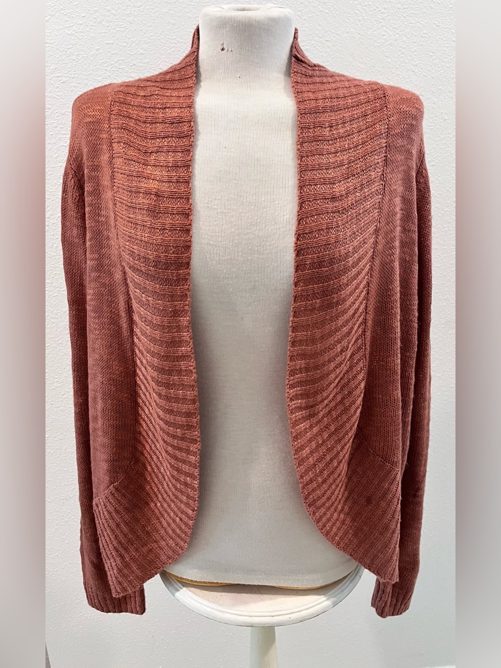Pink Rose Open-Front Ribbed Shawl Collar Cardigan with Curved Hemline